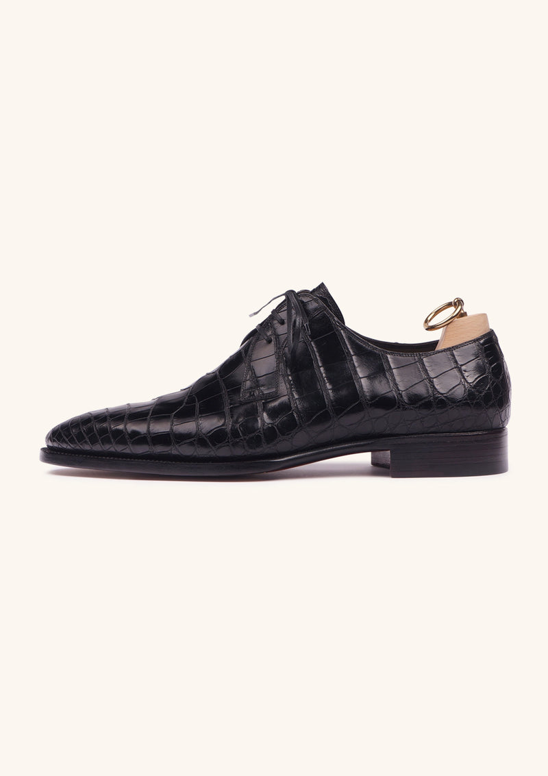Black Wholecut Derbies