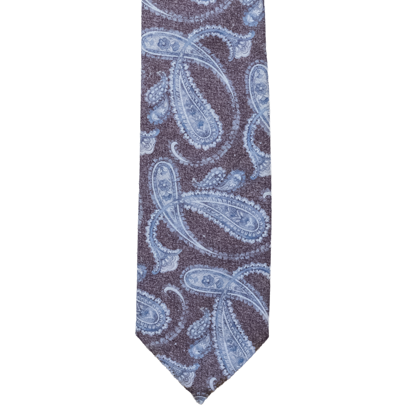 Three-fold silk tie with paisley pattern