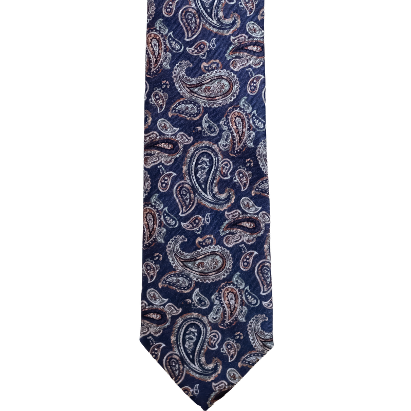 Three-fold silk tie with paisley pattern