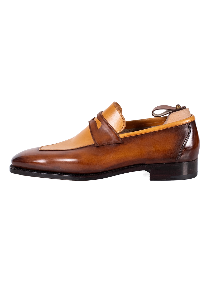 Two toned Tan Loafers
