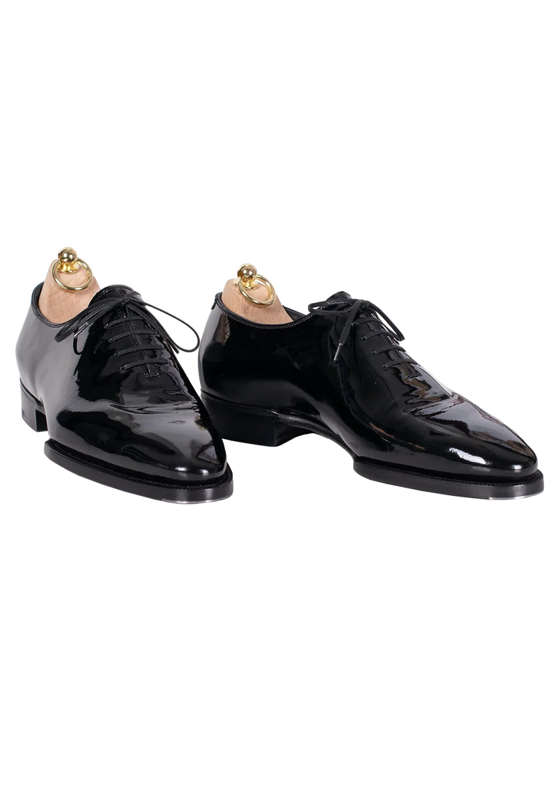 Black Wholecut Oxfords