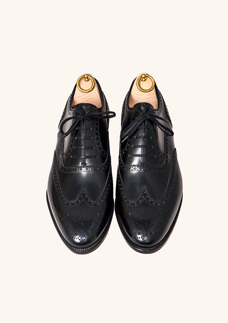 Black Wingtip Brougued Oxfords with Medallion