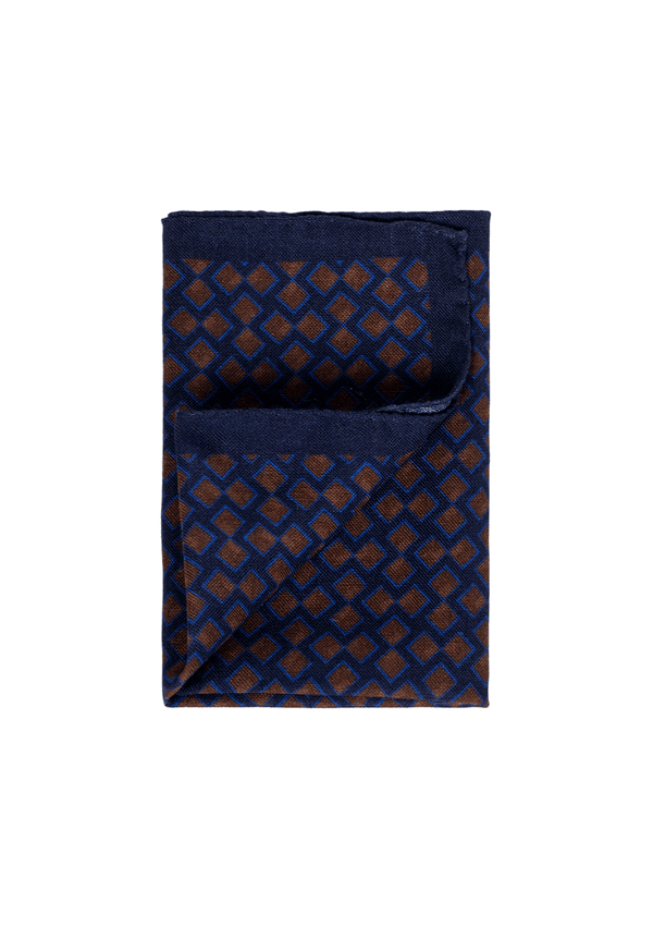 Interlocking Diamond Pattern Pocket Square