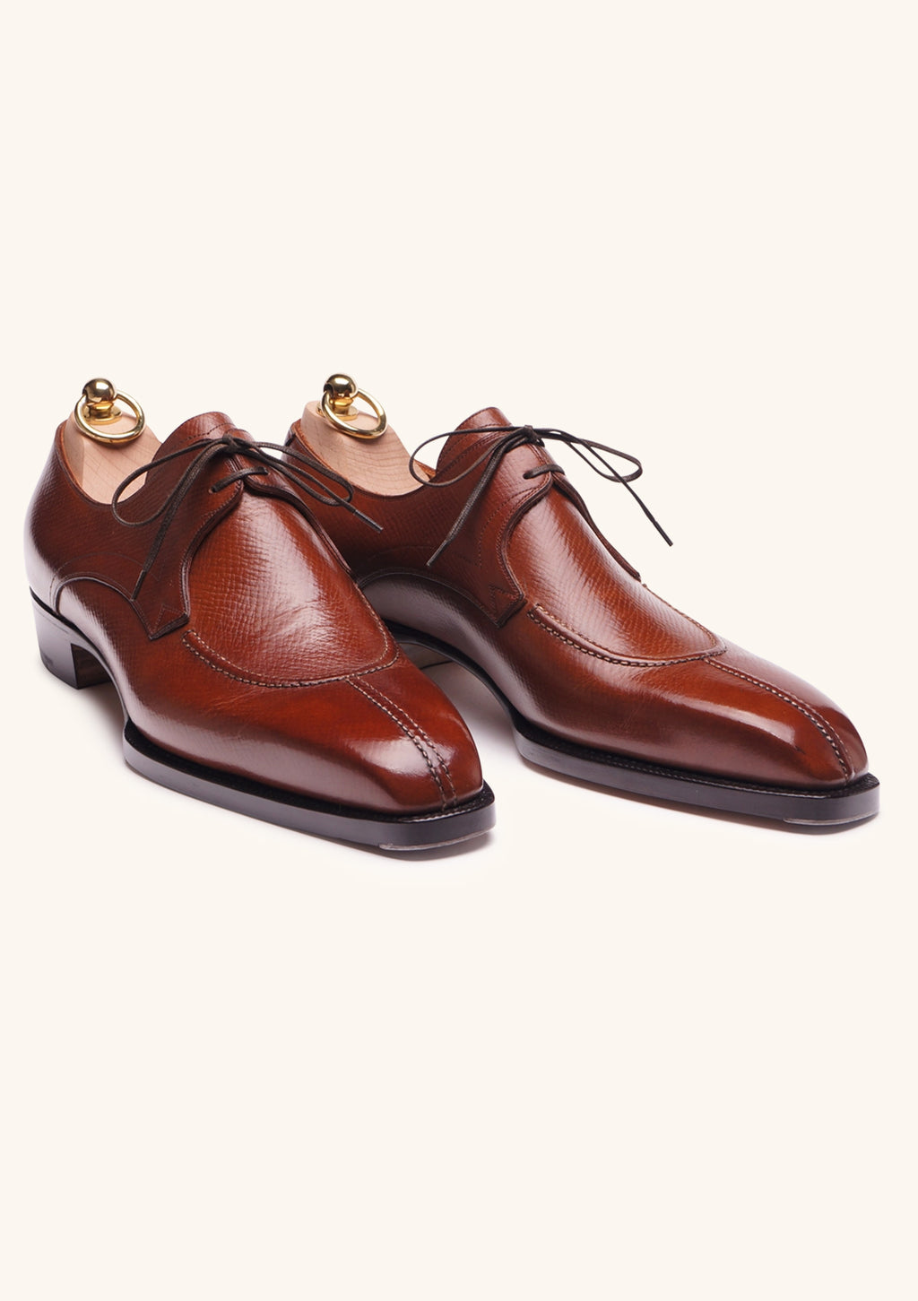 Brown Split toe apron Derby Shoes in American Calfskin