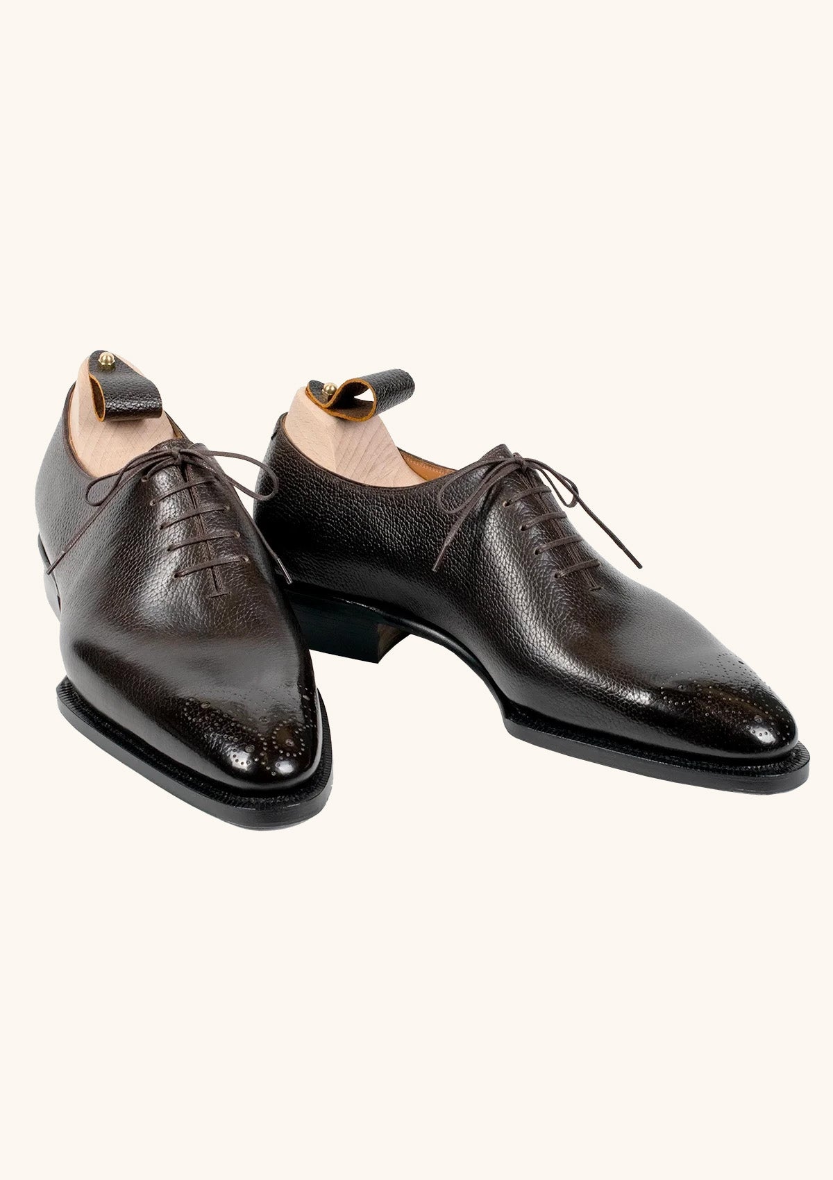 Wholecut Oxfords with Medallion