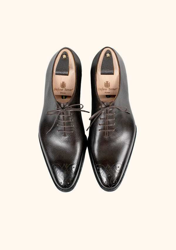 Wholecut Oxfords with Medallion