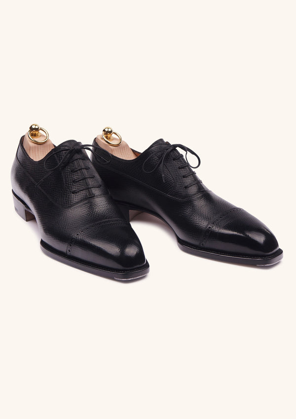 Black Oxford with Brogued Cap Toe