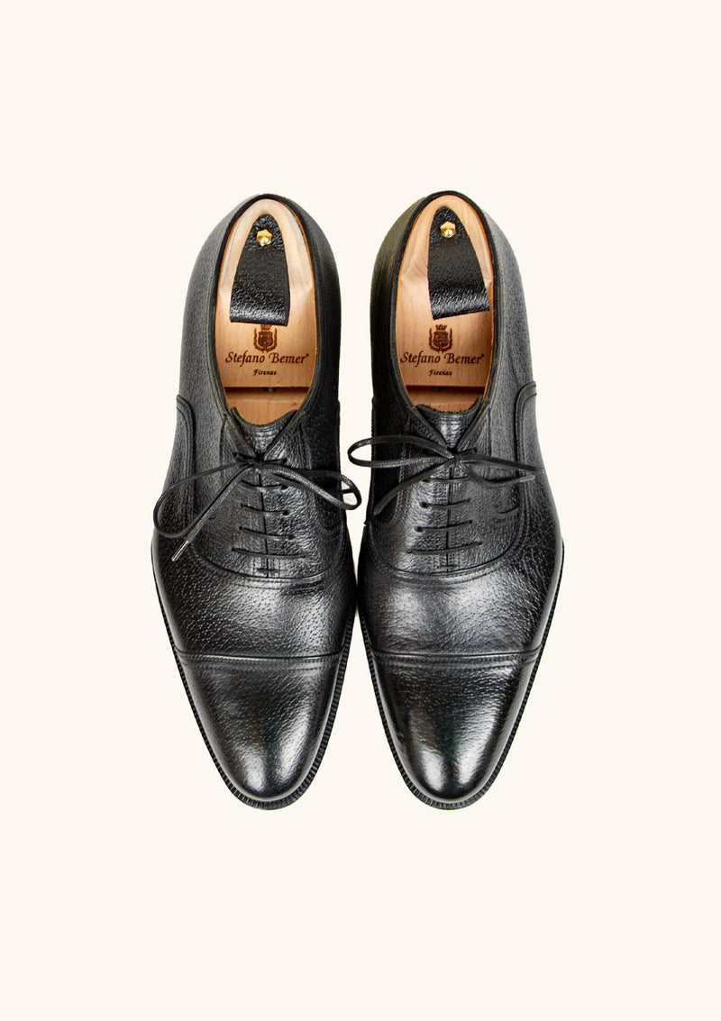 Black Oxfords in Boarskin