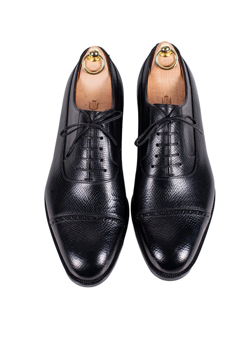 Black Oxford with Brogued Cap toe