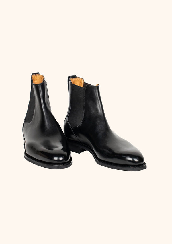 Black Chelsea Boots