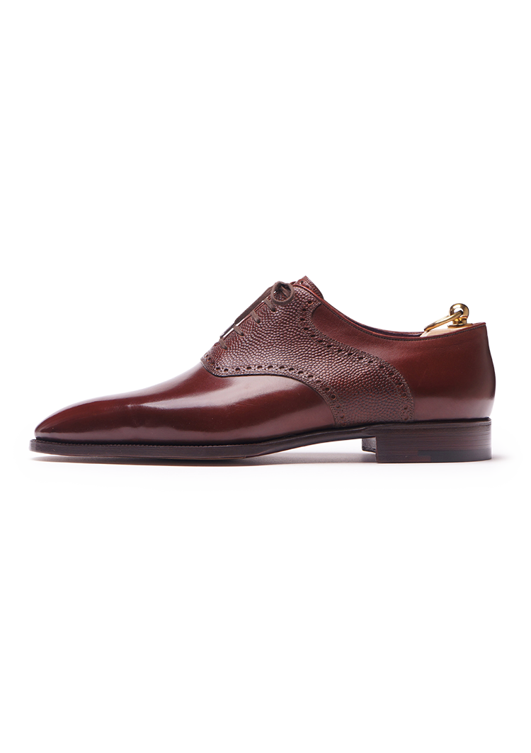 Burgundy and black saddle 2025 oxfords