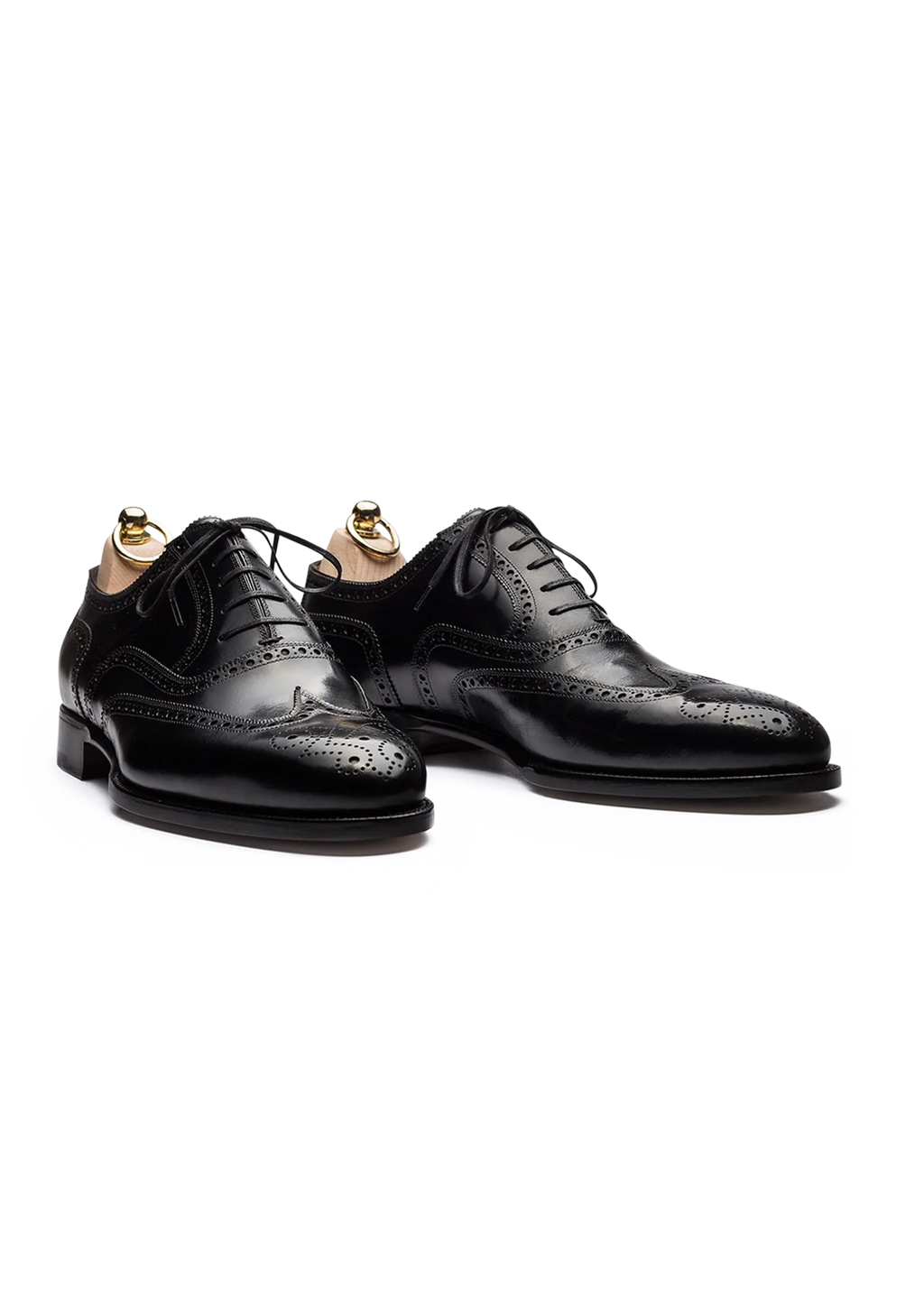 Wingtip shoes 2025 black and white